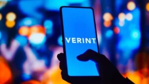 Meta Title: Verint ra mắt 3 công cụ agentic AI mới cho trung tâm liên lạc